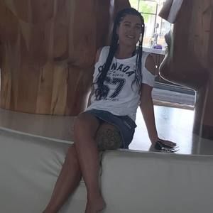 Meet your Posher, Julie